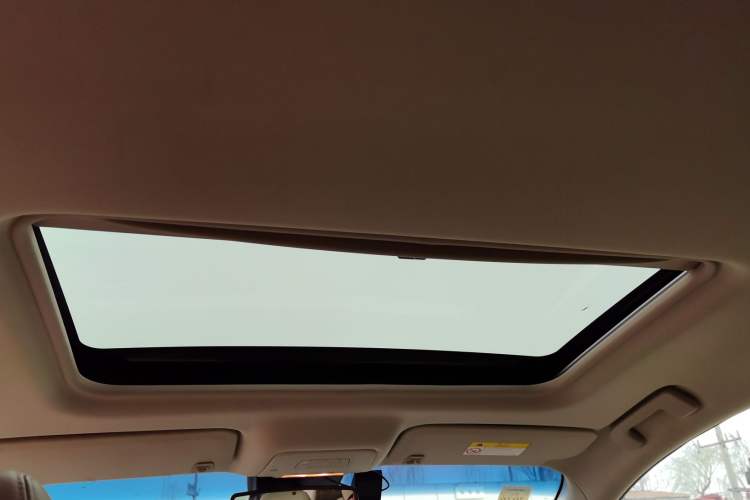 Used Buick GL8 2017 25S Luxury Version China V Standard Headliner