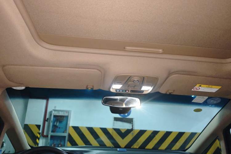 Used Buick GL8 2017 ES 28T Luxury Model China V Standard Headliner