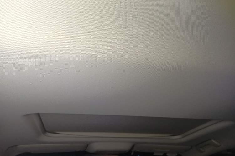 Used Buick GL8 2017 25S Prestige Version China V Standard Headliner