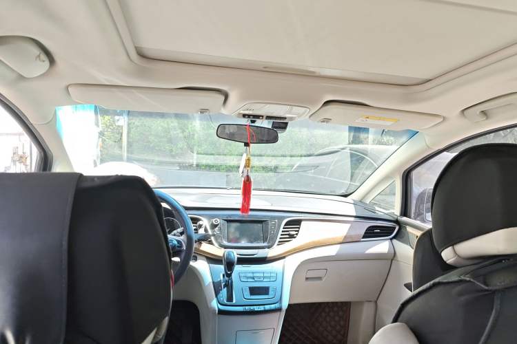 Used Buick GL8 2017 ES 28T Comfort Model China V Standard Headliner