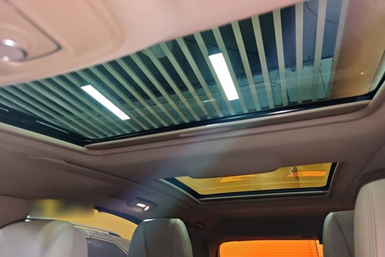 Used Buick GL8 2017 ES 28T Luxury Model China V Standard Headliner