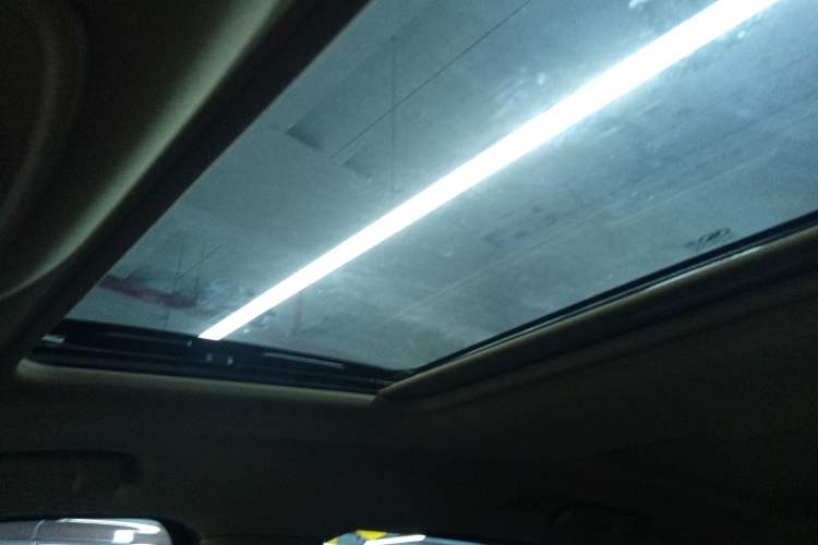Used Buick GL8 2017 ES 28T Premium Version China V Standard Headliner