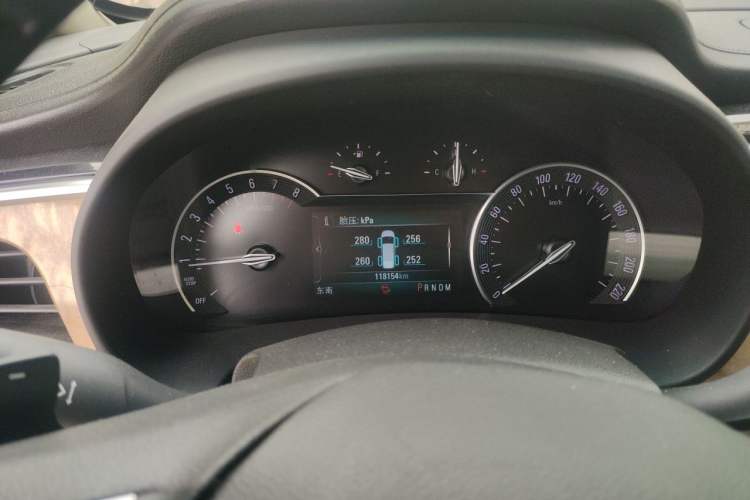 Used Buick GL8 2017 ES 28T Comfort Model China V Standard Instrument Cluster