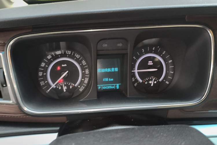 Used Buick GL8 2017 25S Comfort Version China V Standard Instrument Cluster
