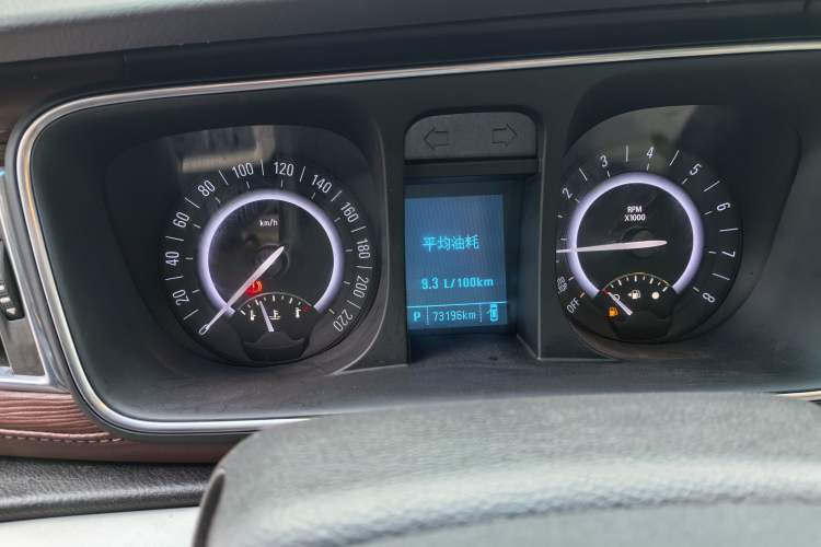 Used Buick GL8 2017 25S Luxury Version China V Standard Instrument Cluster
