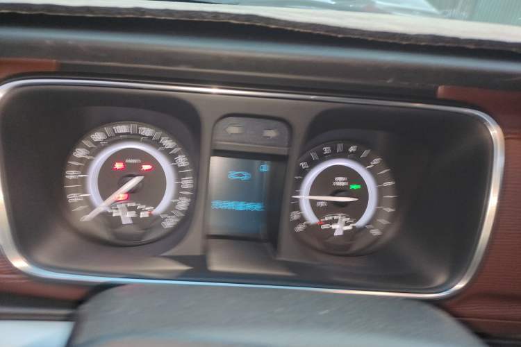 Used Buick GL8 2017 25S Luxury Version China V Standard Instrument Cluster