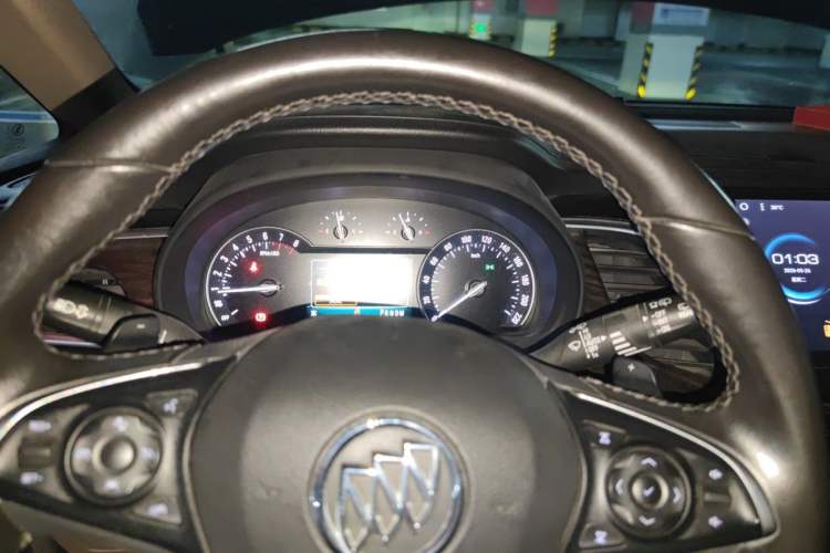 Used Buick GL8 2017 ES 28T Flagship Model China V Standard Instrument Cluster