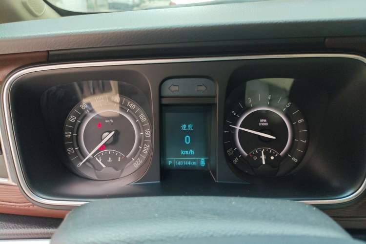 Used Buick GL8 2017 25S Luxury Version China V Standard Instrument Cluster
