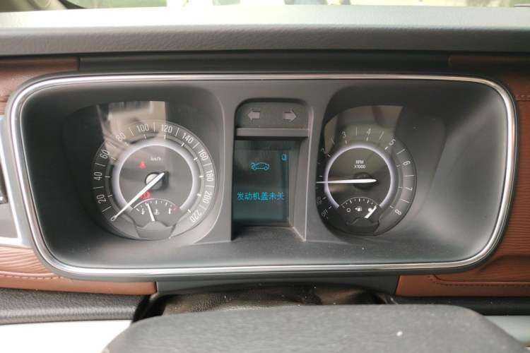 Used Buick GL8 2017 25S Luxury Version China V Standard Instrument Cluster