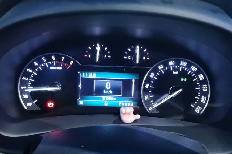 Used Buick GL8 2017 ES 28T Luxury Model China V Standard Instrument Cluster