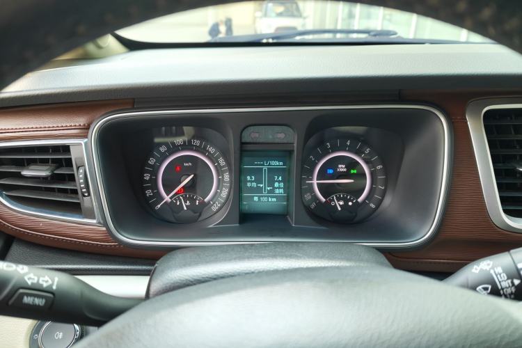 Used Buick GL8 2017 25S Comfort Version China V Standard Instrument Cluster