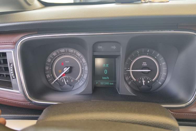 Used Buick GL8 2017 25S Prestige Version China V Standard Instrument Cluster