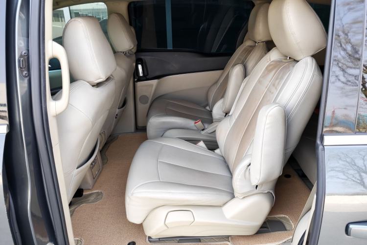 Used Buick GL8 2017 25S Comfort Version China V Standard Interior 3