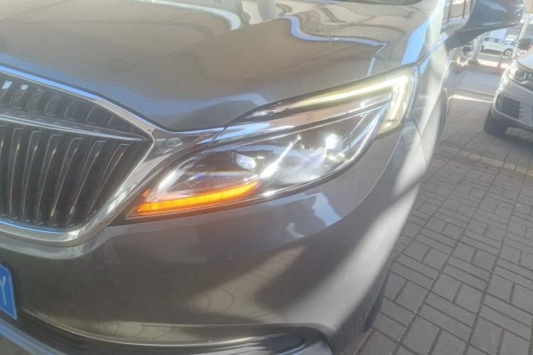 Used Buick GL8 2017 ES 28T Premium Version China V Standard Left Front Headlight