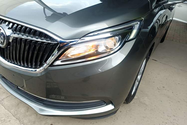 Used Buick GL8 2017 ES 28T Comfort Model China V Standard Left Front Headlight