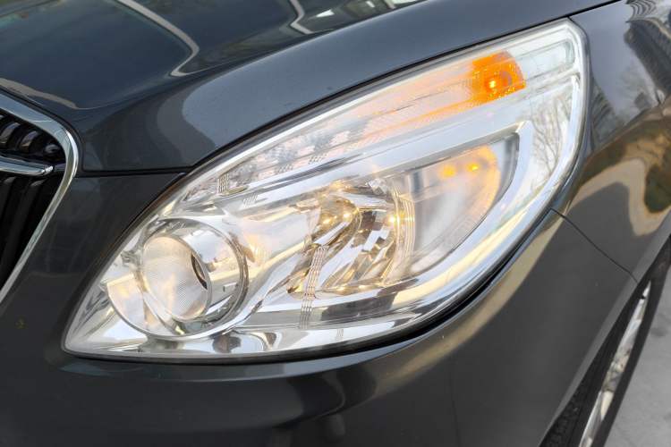 Used Buick GL8 2017 25S Comfort Version China V Standard Left Front Headlight