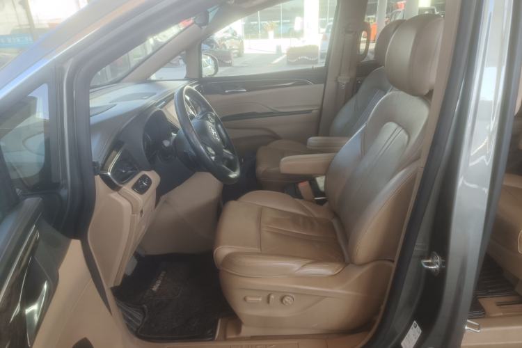 Used Buick GL8 2017 ES 28T Premium Version China V Standard Left Front Seat