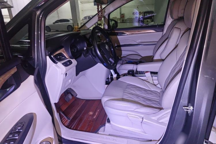 Used Buick GL8 2017 ES 28T Comfort Model China V Standard Left Front Seat
