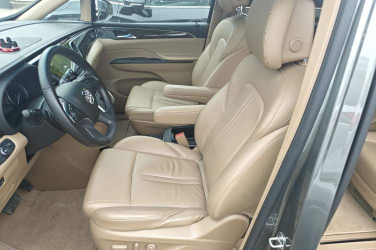 Used Buick GL8 2017 ES 28T Premium Version China V Standard Left Front Seat