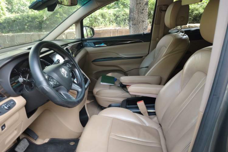 Used Buick GL8 2017 ES 28T Luxury Model China V Standard Left Front Seat