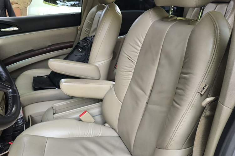 Used Buick GL8 2017 25S Luxury Version China V Standard Left Front Seat