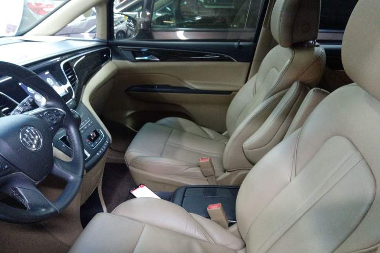 Used Buick GL8 2017 ES 28T Premium Version China V Standard Left Front Seat