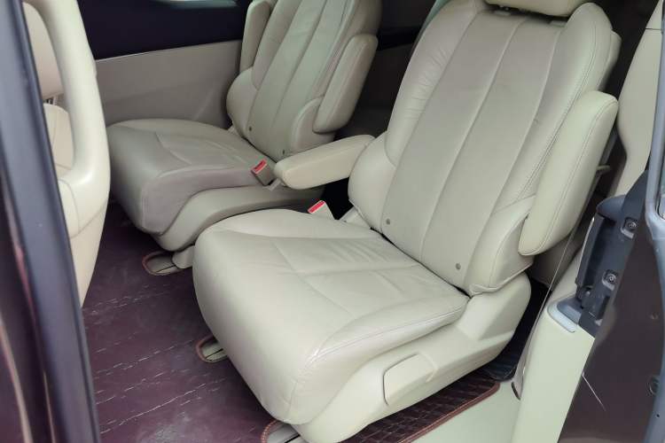 Used Buick GL8 2017 25S Luxury Version China V Standard Left Rear Seat