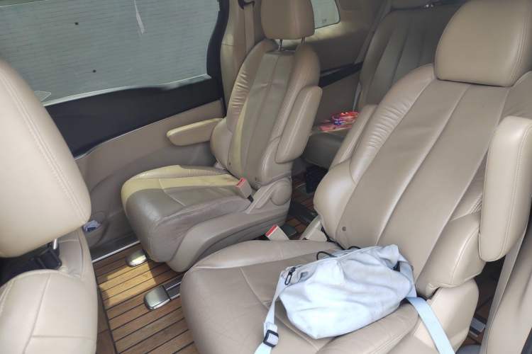 Used Buick GL8 2017 25S Luxury Version China V Standard Left Rear Seat