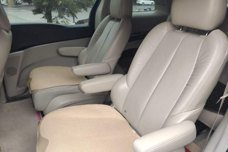 Used Buick GL8 2017 25S Luxury Version China V Standard Left Rear Seat