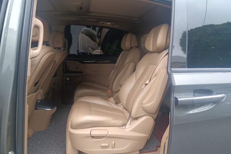 Used Buick GL8 2017 ES 28T Luxury Model China V Standard Left Rear Seat