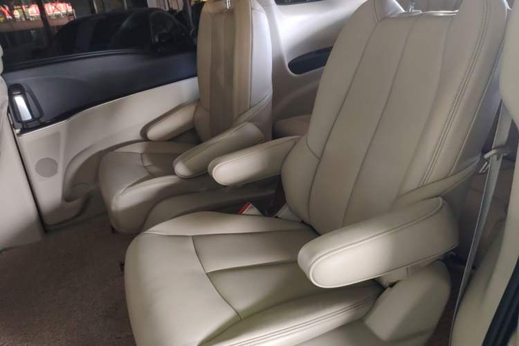 Used Buick GL8 2017 25S Comfort Version China V Standard Left Rear Seat
