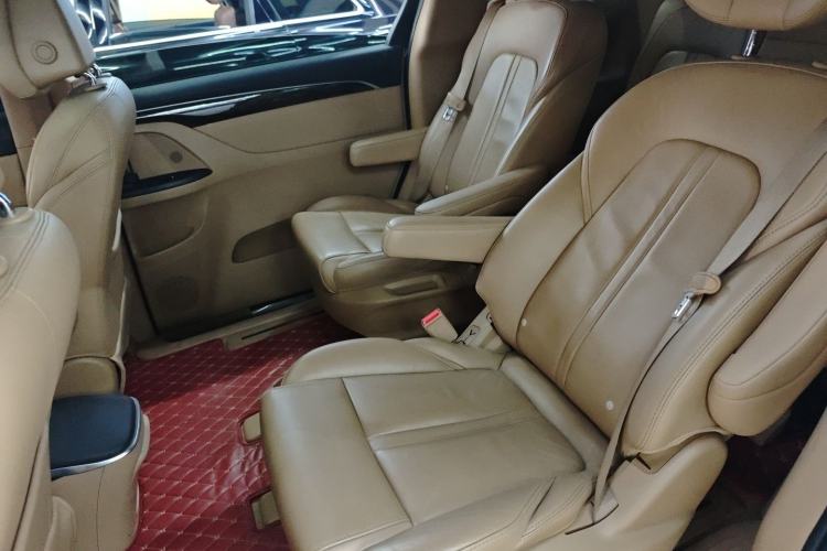 Used Buick GL8 2017 ES 28T Premium Version China V Standard Left Rear Seat