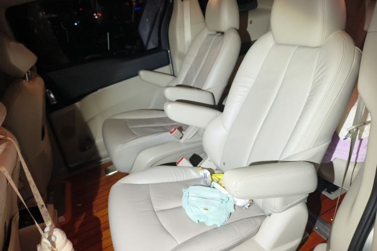 Used Buick GL8 2017 25S Prestige Version China V Standard Left Rear Seat
