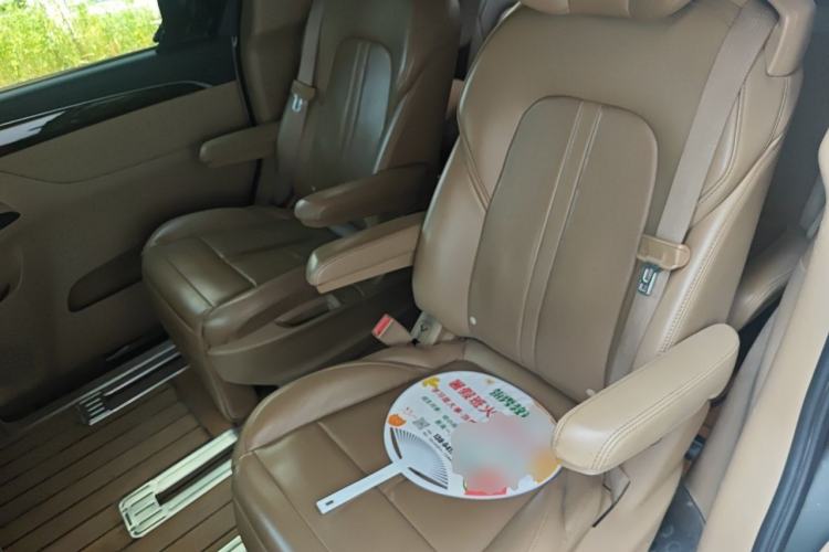 Used Buick GL8 2017 ES 28T Flagship Model China V Standard Left Rear Seat