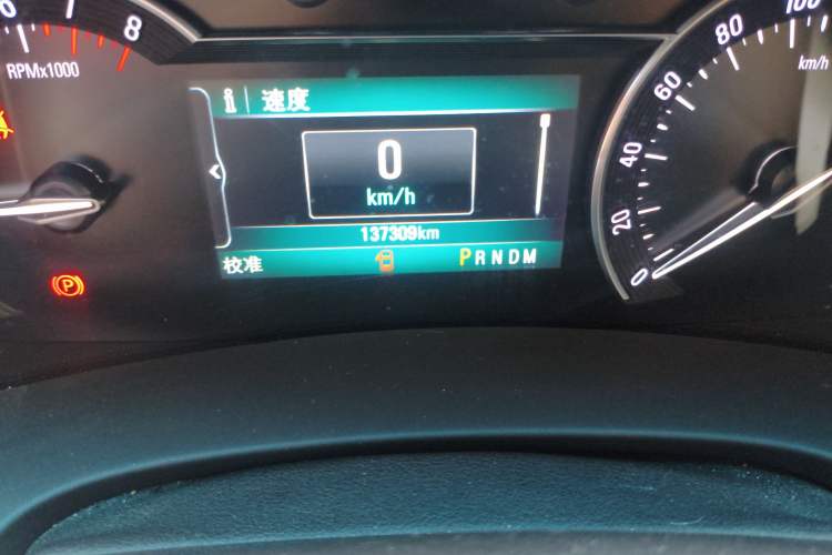 Used Buick GL8 2017 ES 28T Comfort Model China V Standard Odometer Close Up
