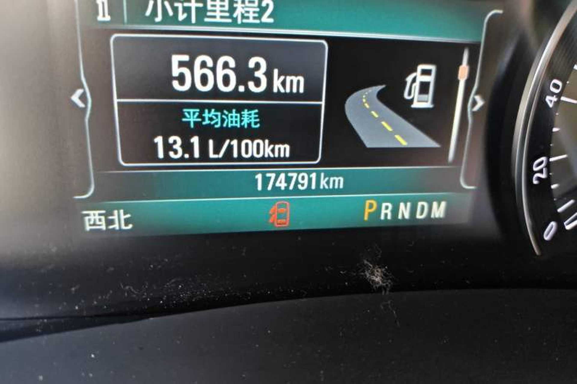 Used Buick GL8 2017 ES 28T Premium Version China V Standard Odometer Close Up