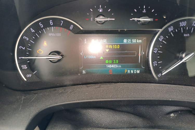 Used Buick GL8 2017 ES 28T Comfort Model China V Standard Odometer Close Up