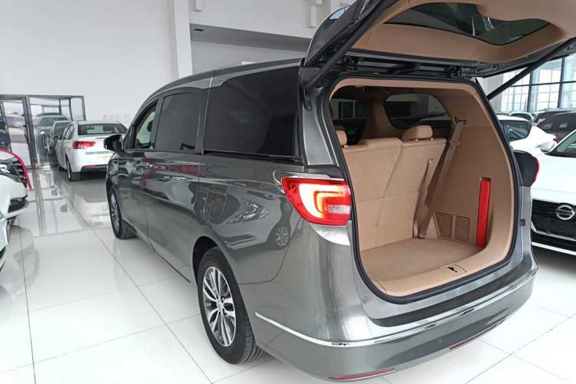 Used Buick GL8 2017 ES 28T Luxury Model China V Standard Rear Left 45 Deg