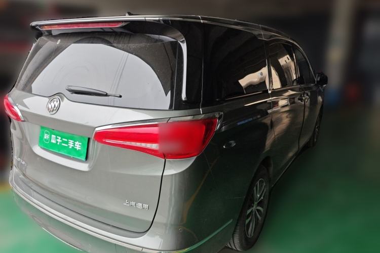 Used Buick GL8 2017 ES 28T Luxury Model China V Standard Rear Right 45 Deg