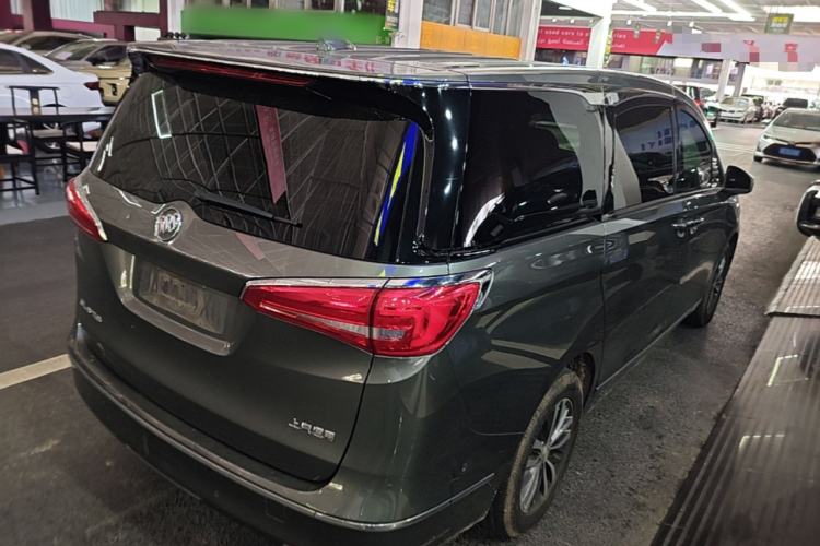 Used Buick GL8 2017 ES 28T Flagship Model China V Standard Rear Right 45 Deg