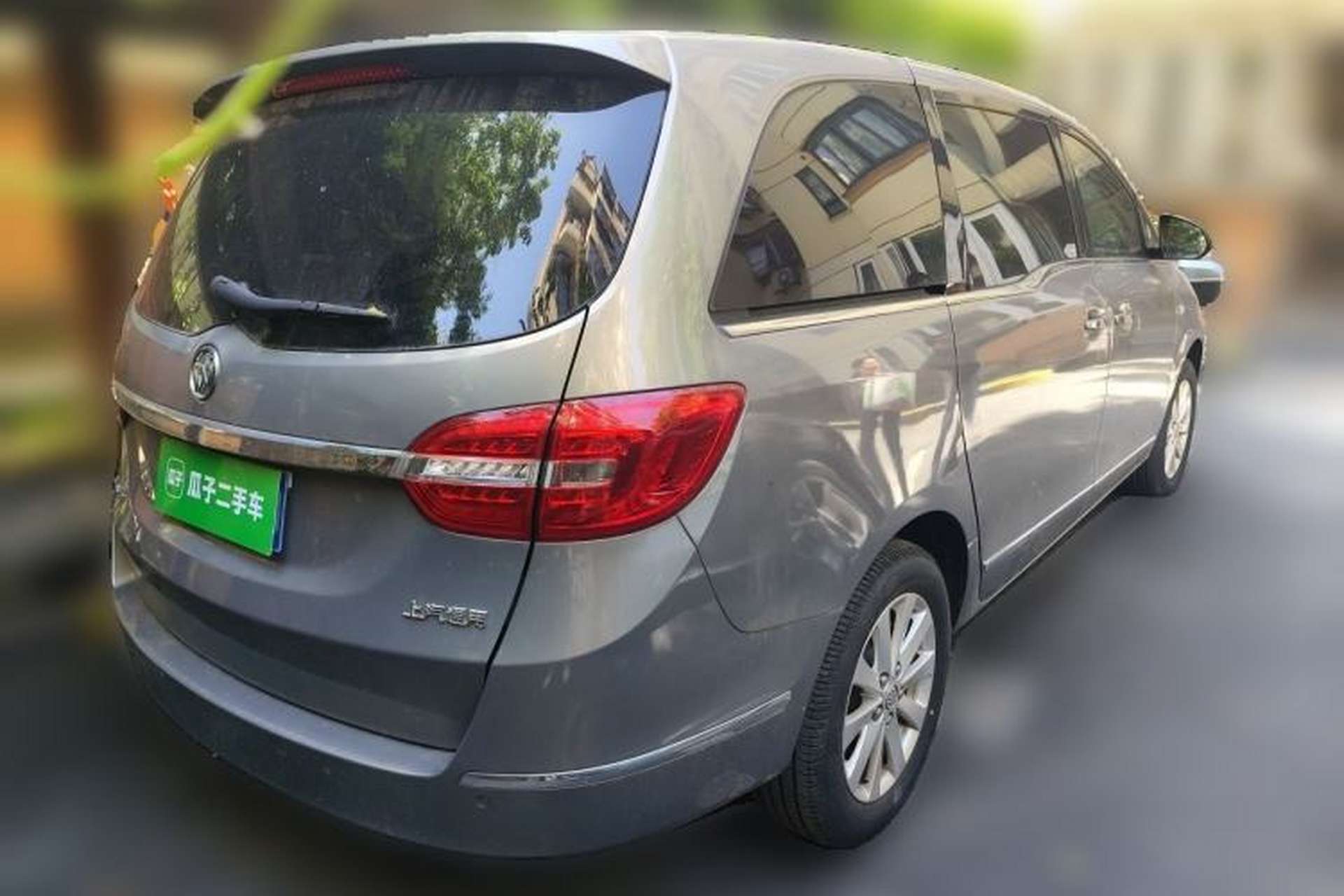 Used Buick GL8 2017 25S Luxury Version China V Standard Rear Right 45 Deg