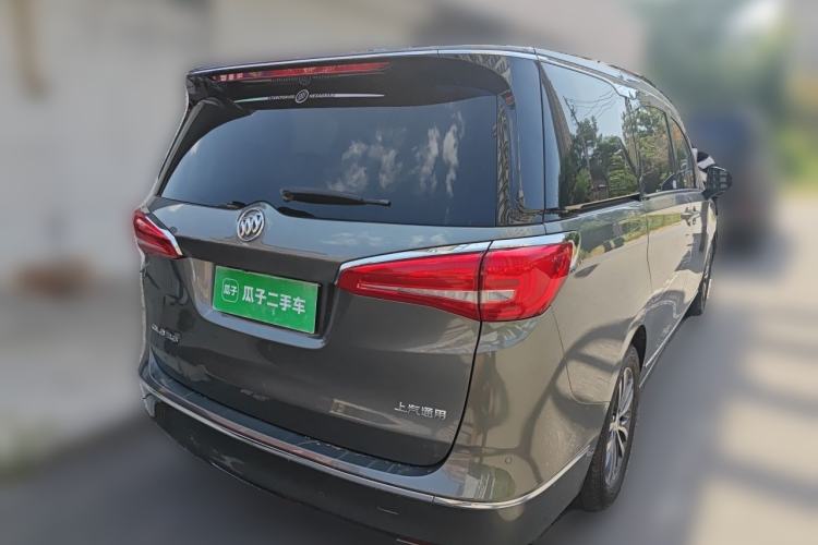 Used Buick GL8 2017 ES 28T Flagship Model China V Standard Rear Right 45 Deg