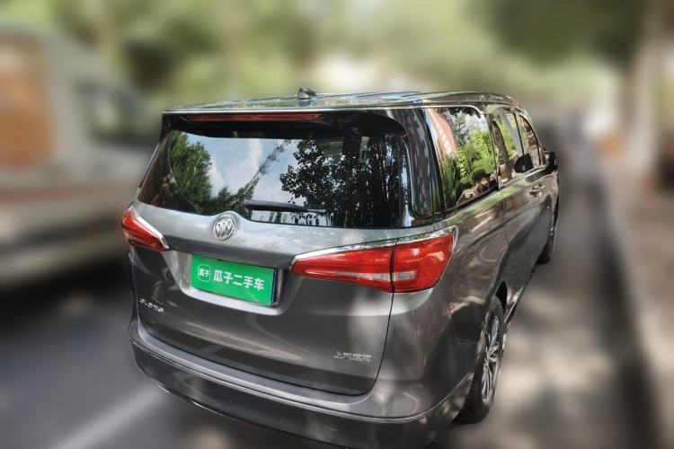 Used Buick GL8 2017 ES 28T Luxury Model China V Standard Rear Right 45 Deg