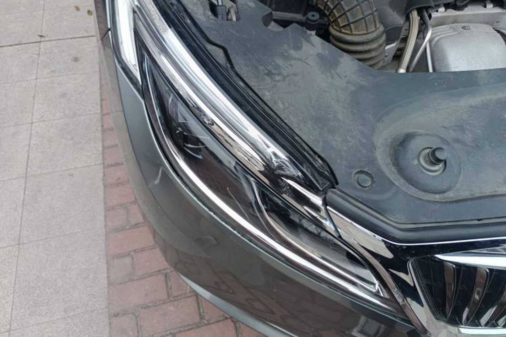 Used Buick GL8 2017 ES 28T Premium Version China V Standard Right Front Headlight