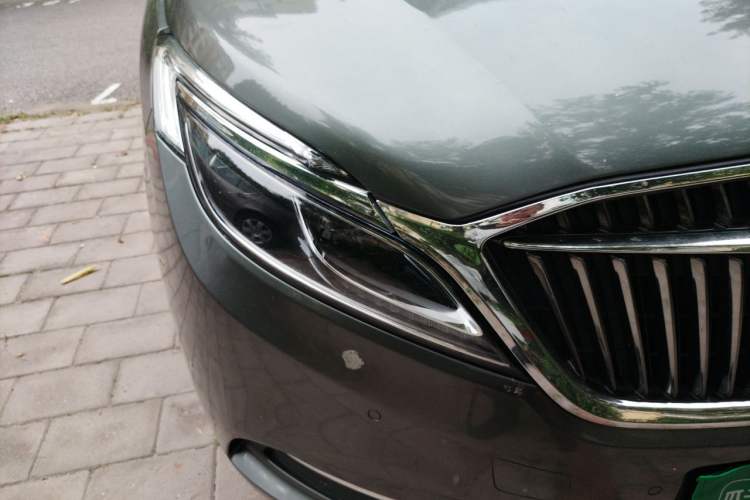 Used Buick GL8 2017 ES 28T Flagship Model China V Standard Right Front Headlight