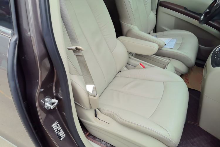 Used Buick GL8 2017 25S Luxury Version China V Standard Right Front Seat