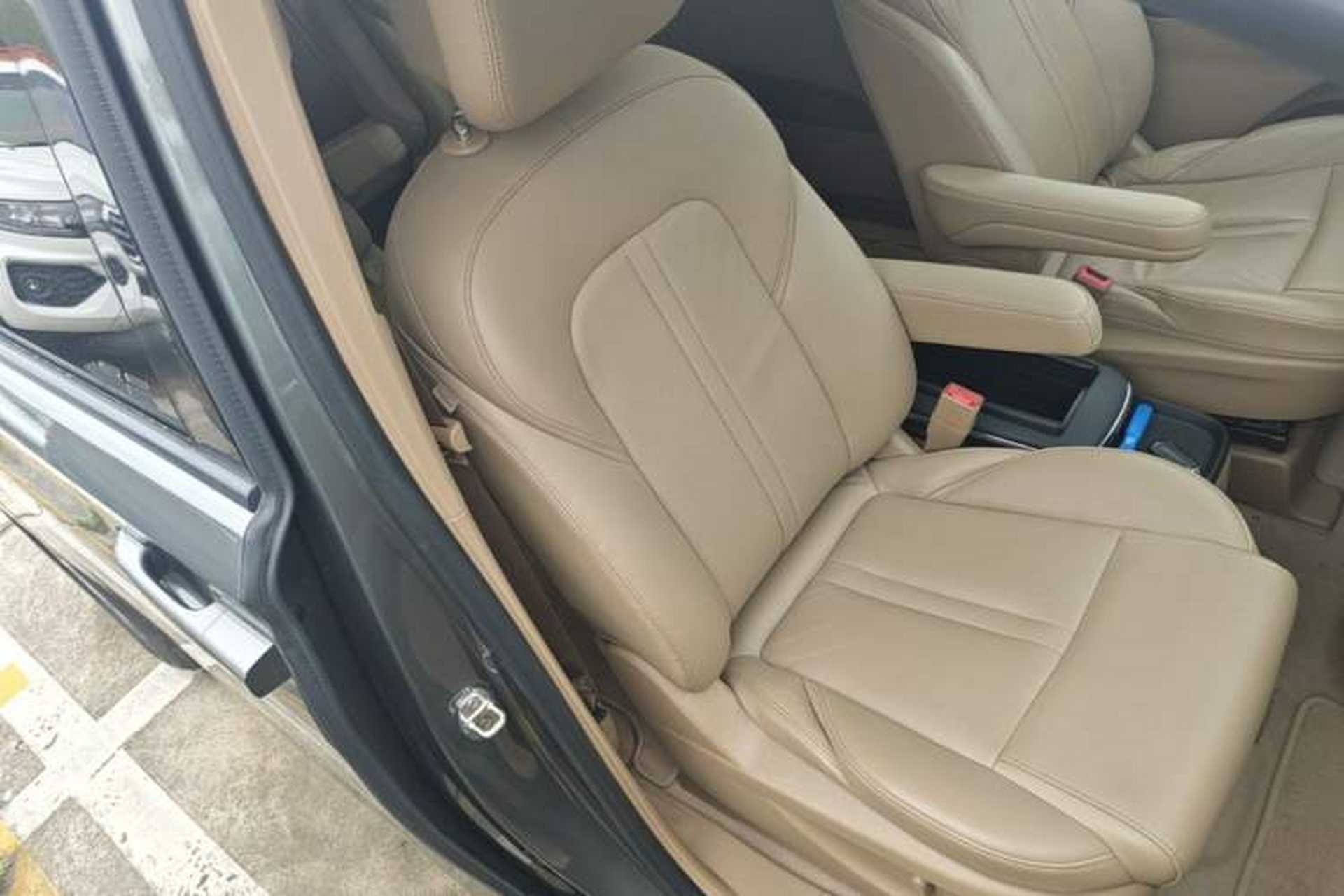 Used Buick GL8 2017 ES 28T Premium Version China V Standard Right Front Seat