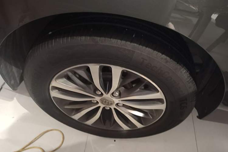 Used Buick GL8 2017 ES 28T Luxury Model China V Standard Right Rear Wheel Hub