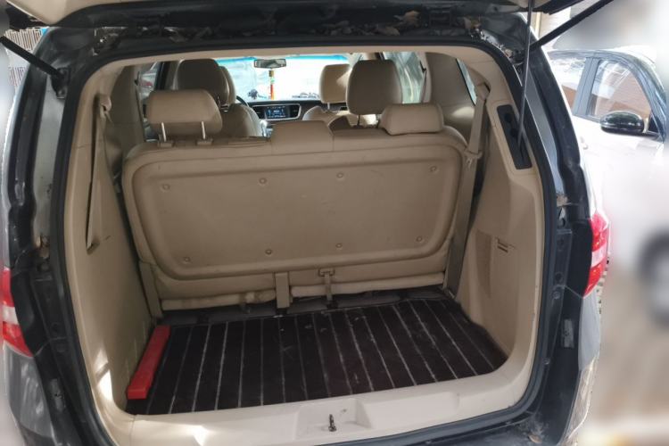 Used Buick GL8 2017 25S Prestige Version China V Standard Trunk