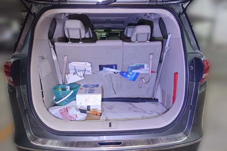 Used Buick GL8 2017 ES 28T Comfort Model China V Standard Trunk